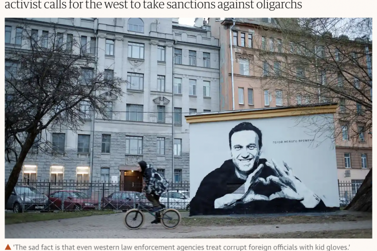 Graffiti depicting Alexei Navalny in St Petersburg Photograph: Anton Vaganov/Reuters