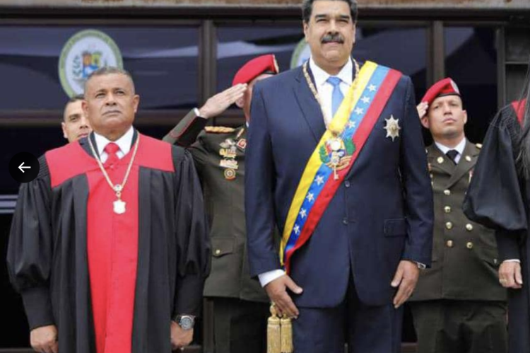 Nicolas Maduro and Elvis Amoroso (Elections Minister)